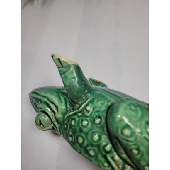 Vintage McCoy Frog Leaf Planter Green MCM Large 50s Repaired - Picture 6 of 7